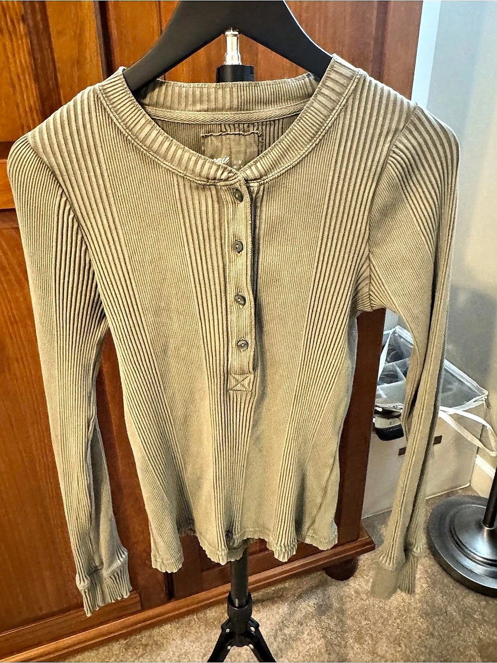 aerie Ribbed Long Sleeve Henley Green Size Medium